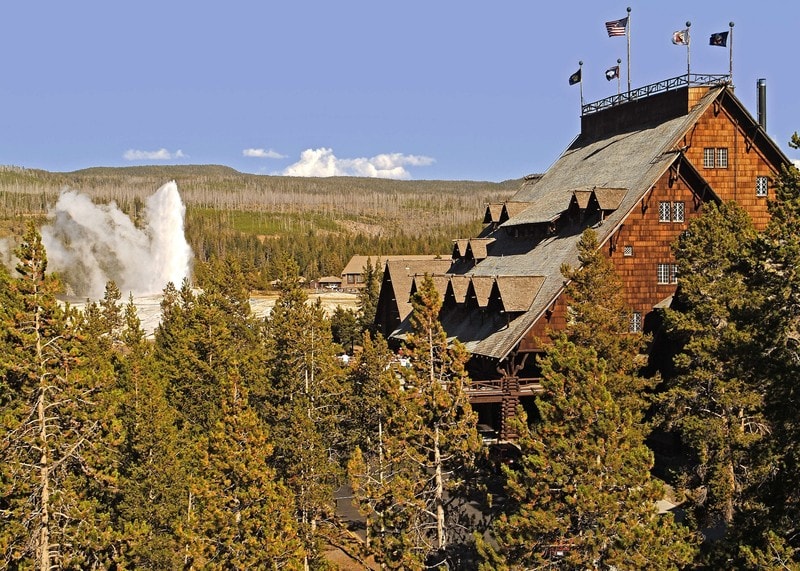 Old Faithful Inn 2