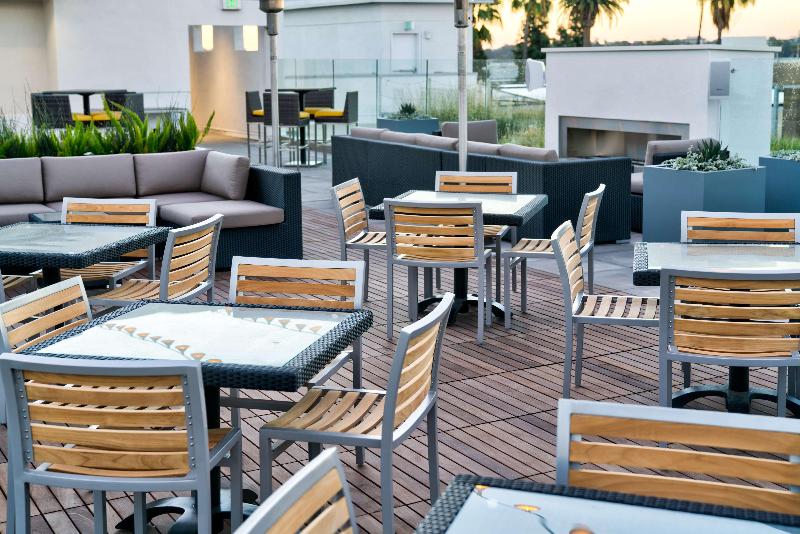 Hilton Garden Inn Santa Barbara/Goleta 4