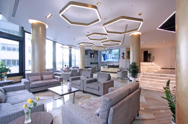 The Hive Hotel 3