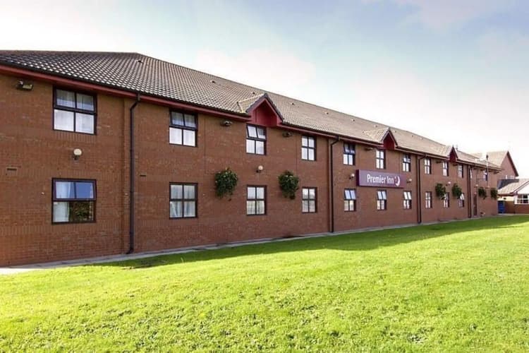Premier Inn Blackpool Beach 2