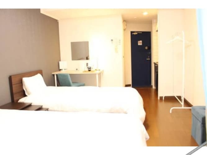 Stay Airport 2