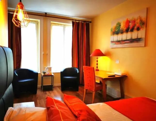 Hotel La Sapiniere main
