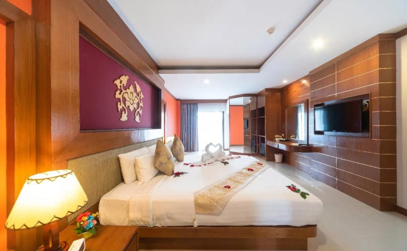 Quality Beach Resorts And Spa Patong 3