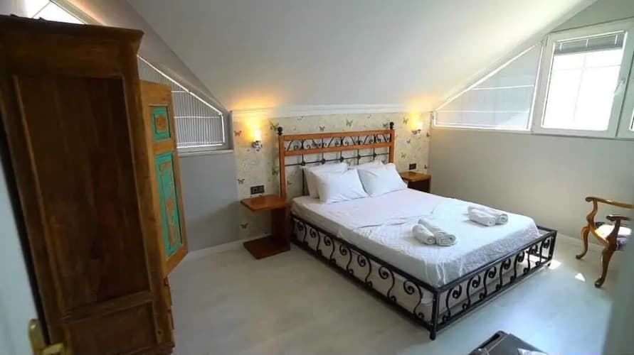 Pine Hotel Ayvalık 3