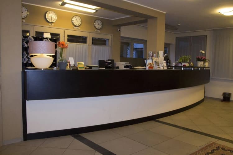 Parini Hotel 2