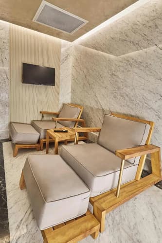 The Hubi Hotel 4