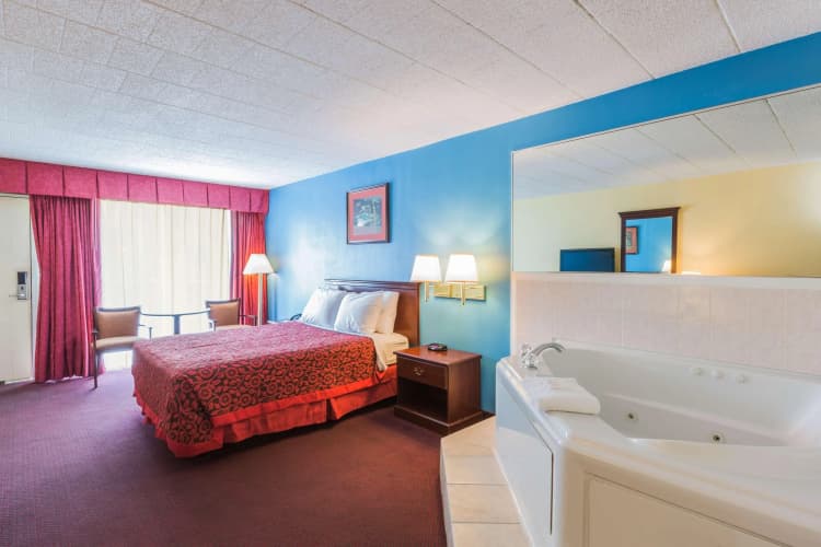 Days Inn East Stroudsburg 4