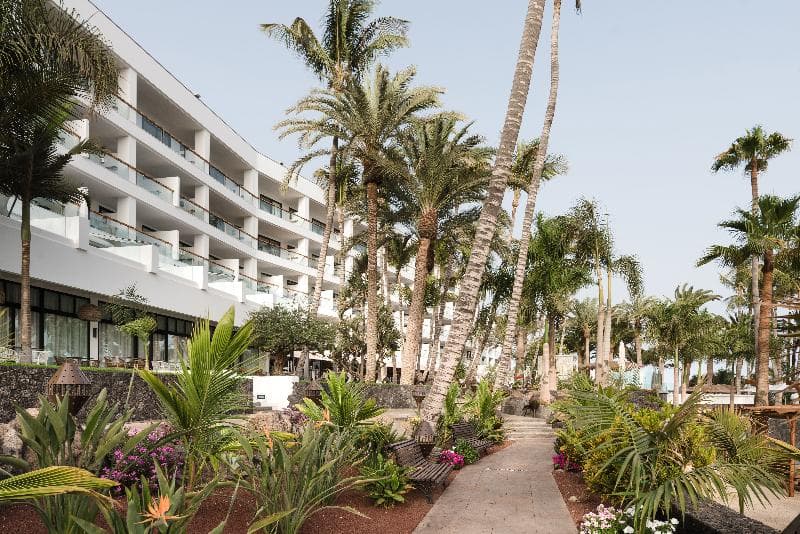 Hotel Fariones photo 1