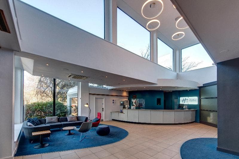 Holiday Inn Edinburgh - City West 3