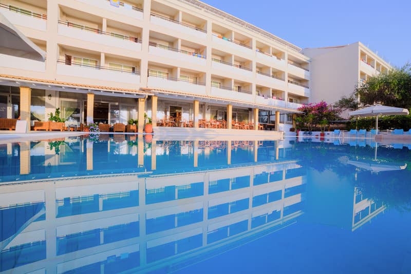 Elea Beach Hotel 4