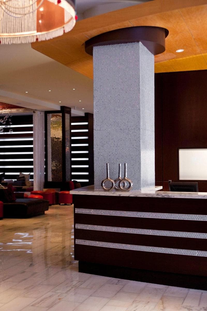 Renaissance New Orleans Pere Marquette French Quarter Area Hotel 4