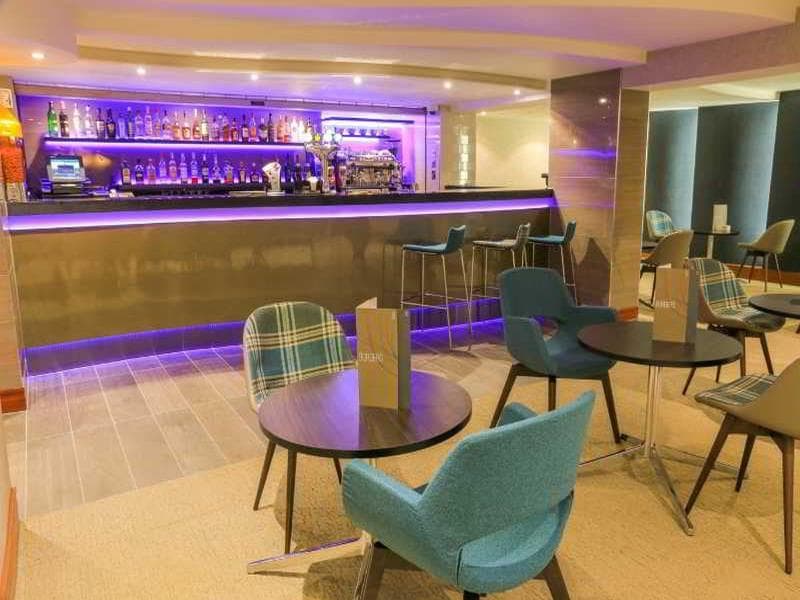 Mercure London Heathrow 4