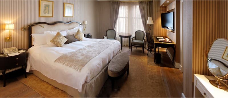 Hotel Plaza Athenee 4