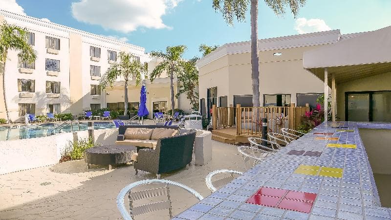 Holiday Inn Fort Myers - Downtown Area 2