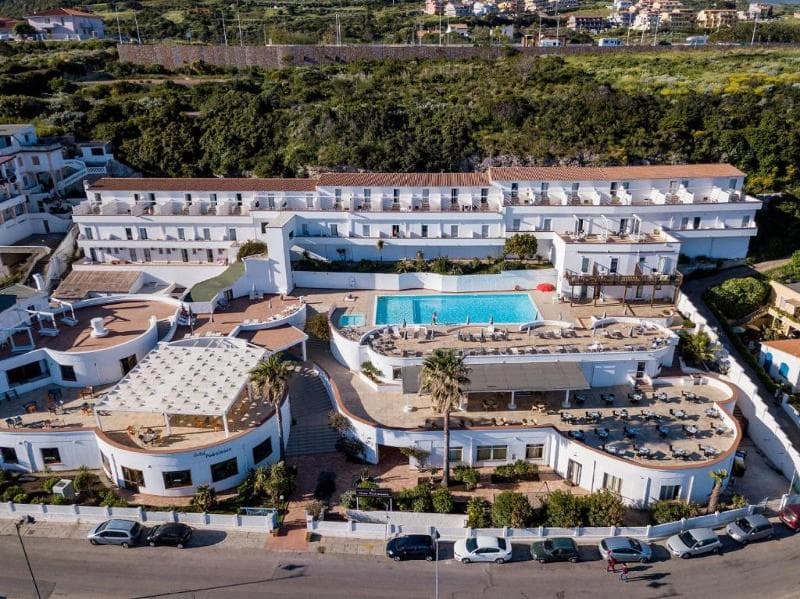 Hotel Pedraladda photo 1