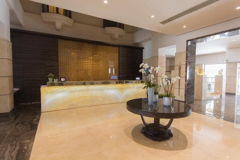 Maritim Antonine Hotel And Spa 4