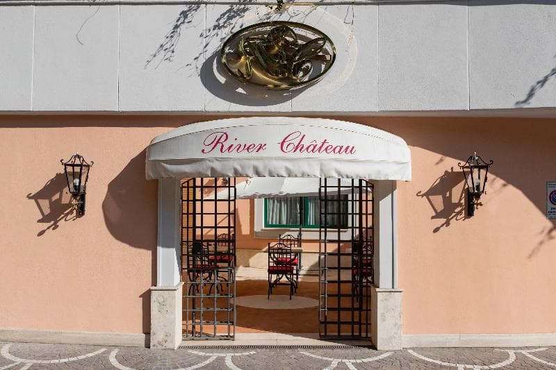 Hotel River Chateau 2