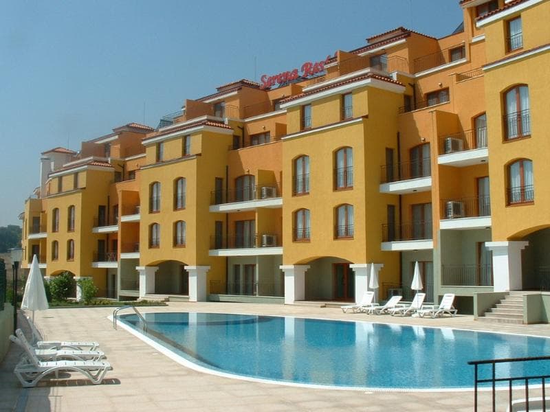 Serena Residence photo 1