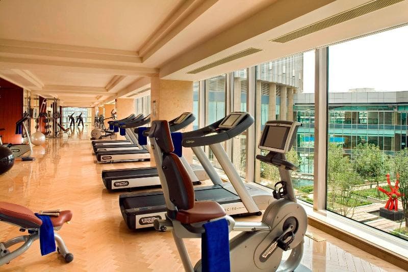 Sheraton Grand Shanghai Pudong Hotel & Residences 3