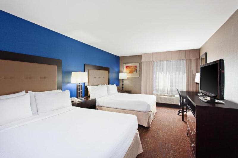 Holiday Inn Seattle Downtown 5