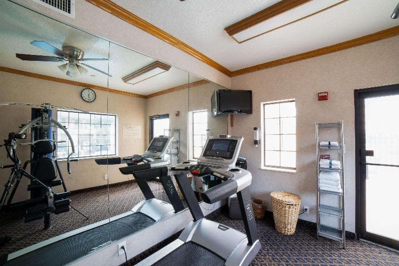 Econo Lodge Inn & Suites Corpus Christi 2