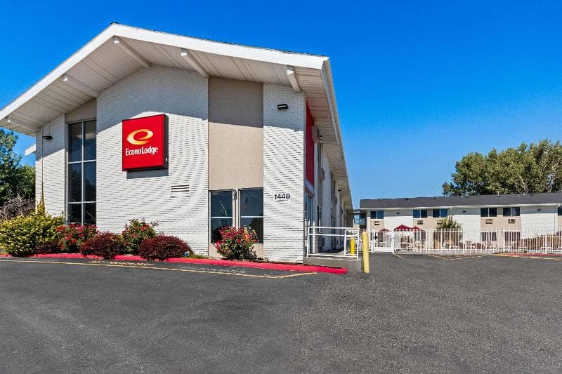 Motel 6 Idaho Falls main
