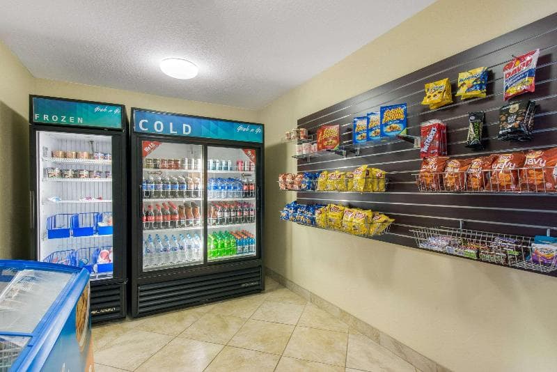 Sleep Inn & Suites 3