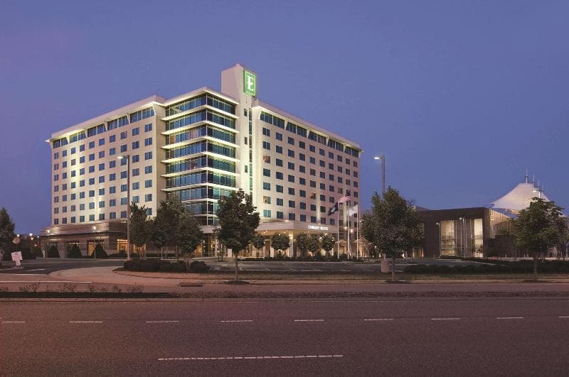 Embassy Suites by Hilton Hampton Convention Center photo 1