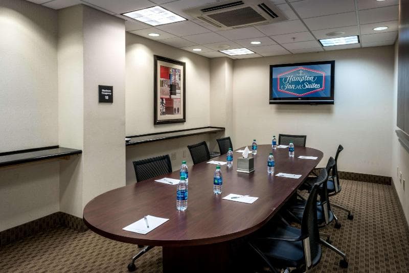 Hampton Inn & Suites Montgomery-Downtown 5