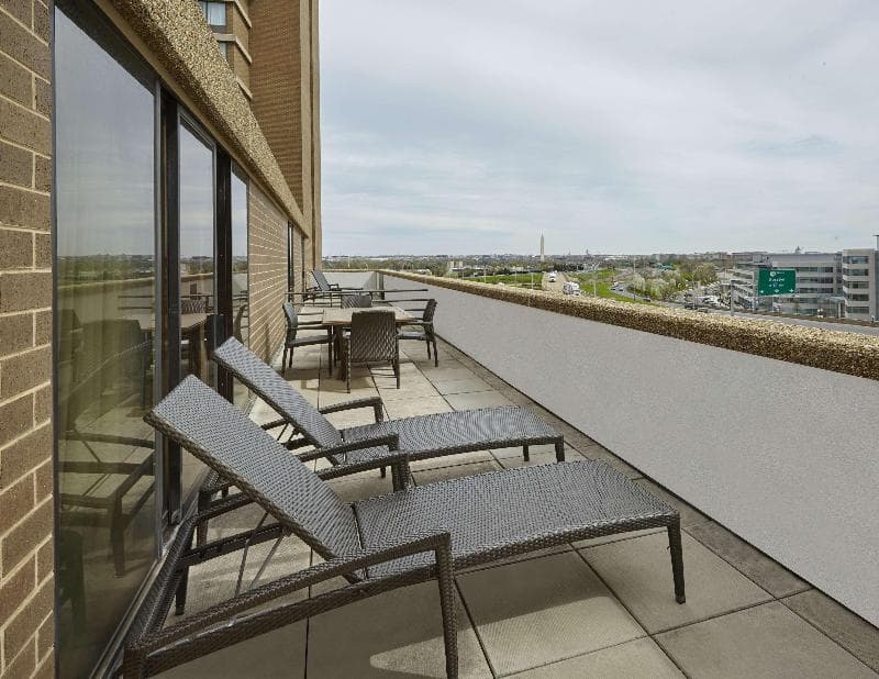 DoubleTree by Hilton Hotel Washington DC - Crystal City 5
