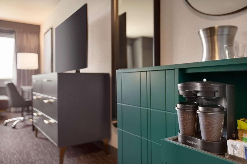 Hilton Baltimore BWI Airport 2