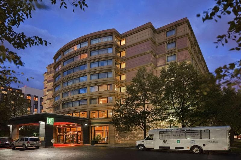 Embassy Suites by Hilton Chicago O'Hare Rosemont photo 1