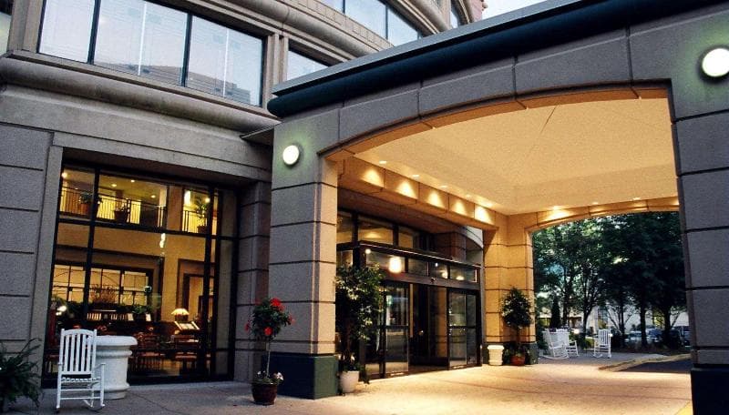 Embassy Suites by Hilton Chicago O'Hare Rosemont 5