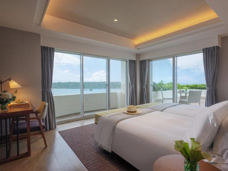 ANA InterContinental Manza Beach Resort 3