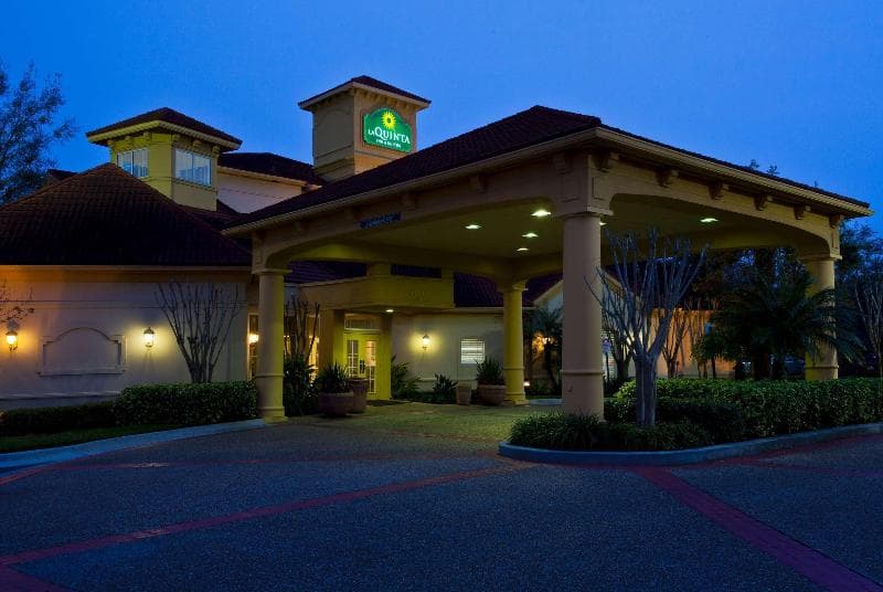 La Quinta Inn and Suites USF - Busch Gardens 2