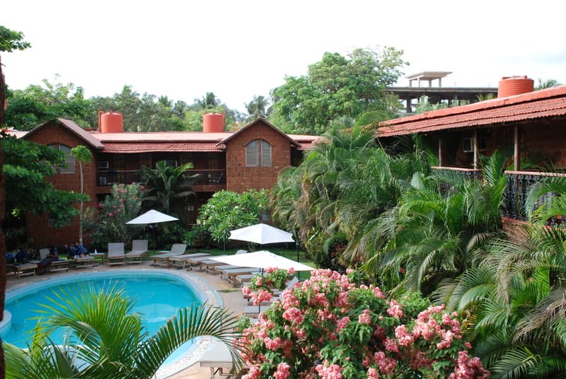 Capital O 322 Sea Breeze Candolim Hotel main