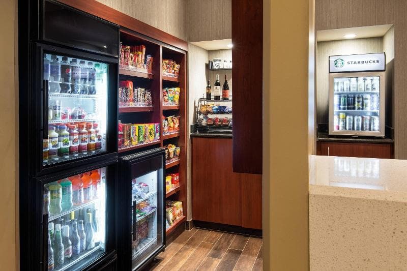 Courtyard By Marriott Long Beach Downtown 4