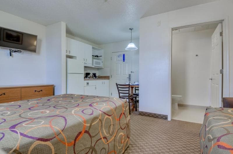 HomeTowne Studios & Suites Charlotte - Concord main