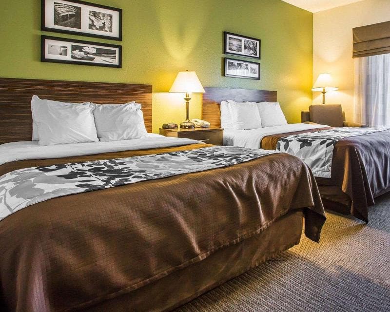 Sleep Inn & Suites 2