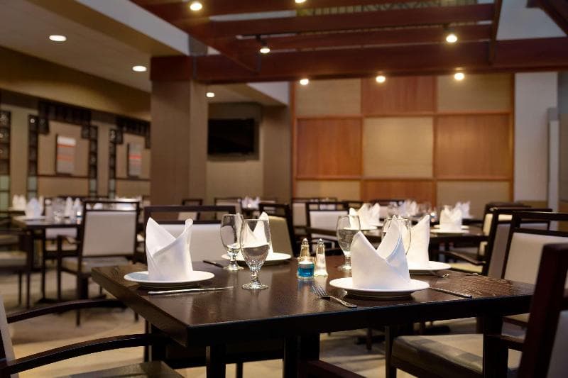 Embassy Suites by Hilton Piscataway Somerset 4