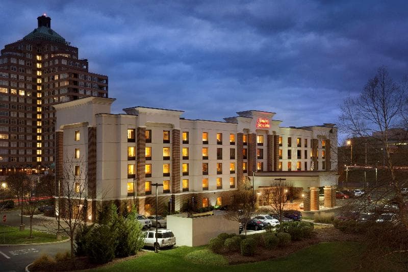 Hampton Inn & Suites Hartford/East Hartford 4