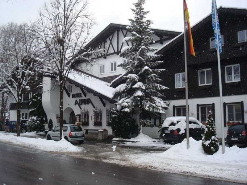 H+ Hotel Alpina Garmisch-Partenkirchen photo 1