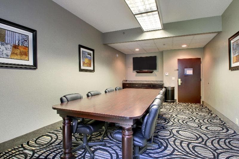 Hampton Inn Rolla 5
