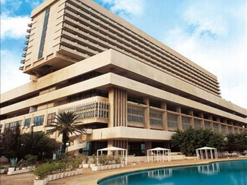 El Aurassi photo 1