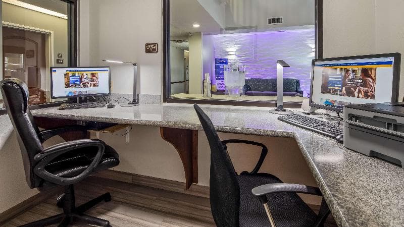 Best Western Executive Inn photo 1