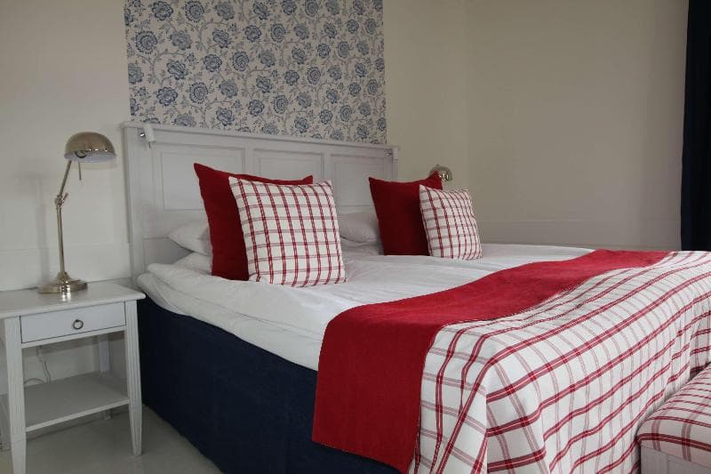 Best Western Plus Edward Hotel 4