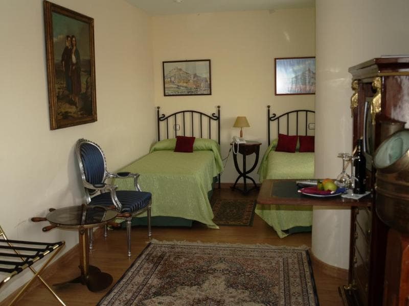 Residencia Real Castillo de Curiel 4