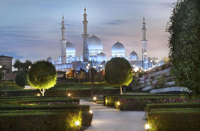 The Ritz-carlton Abu Dhabi, Grand Canal 3