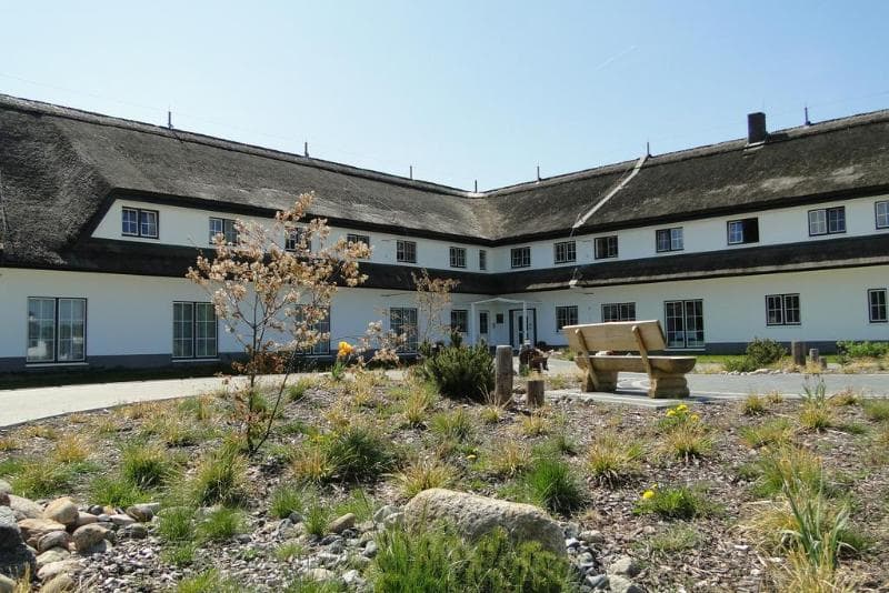 Reit & Freizeithotel Friesenhof 5