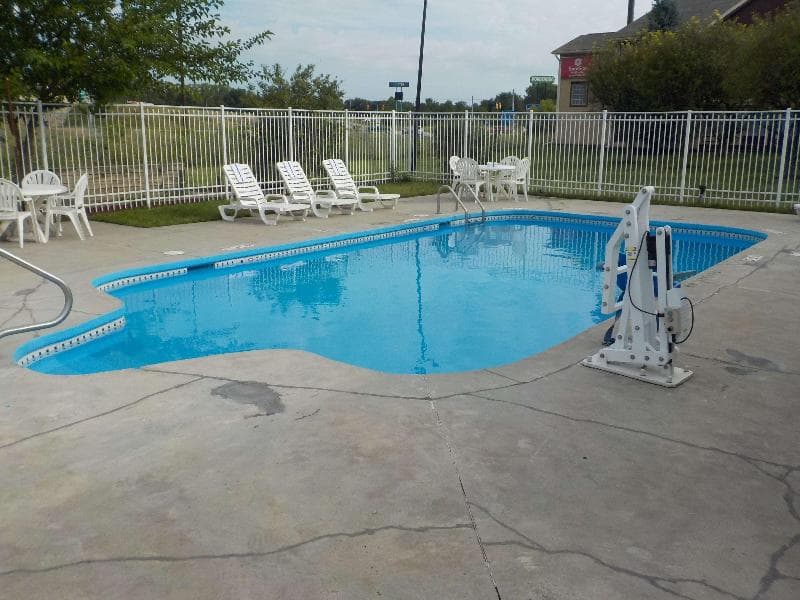 SureStay Plus Hotel by Best Western Auburn 3